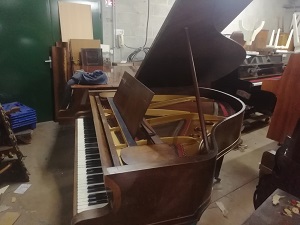 a vendre piano gaveau