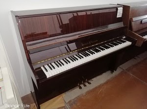 piano a vendre , + de photo cliquer